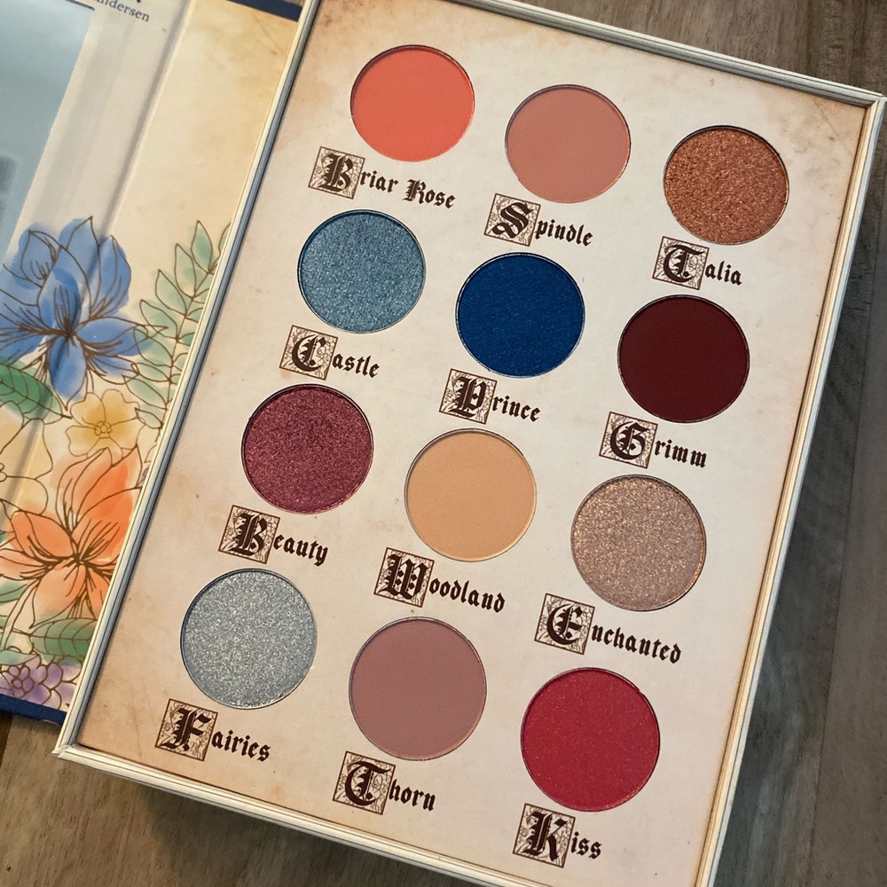 Little briar rose Eyeshadow palette